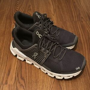 Women’s On Cloud Running shoes